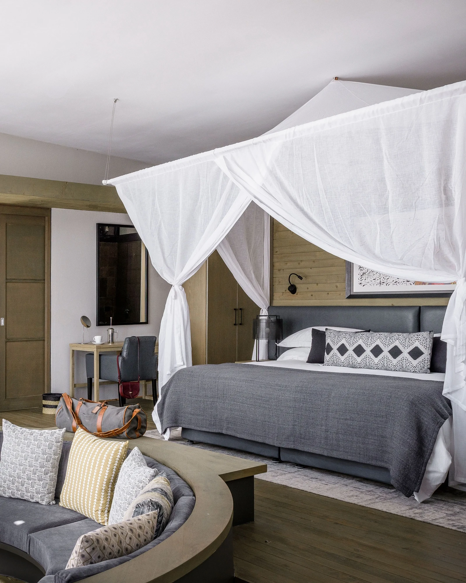 2704048b51cfc38908bcb8908cfb9c11bfa6457c-3213x4016