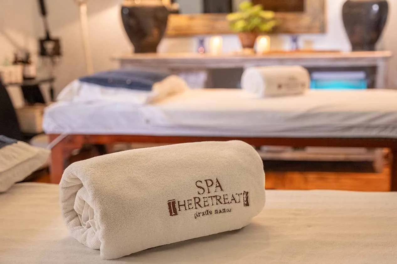 orchidhouseromanticdinner_the-spa-retreat-at-giraffe-manor