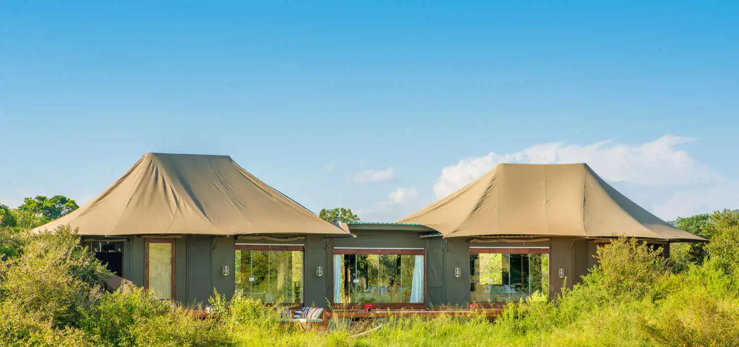 salascampunderbluesky